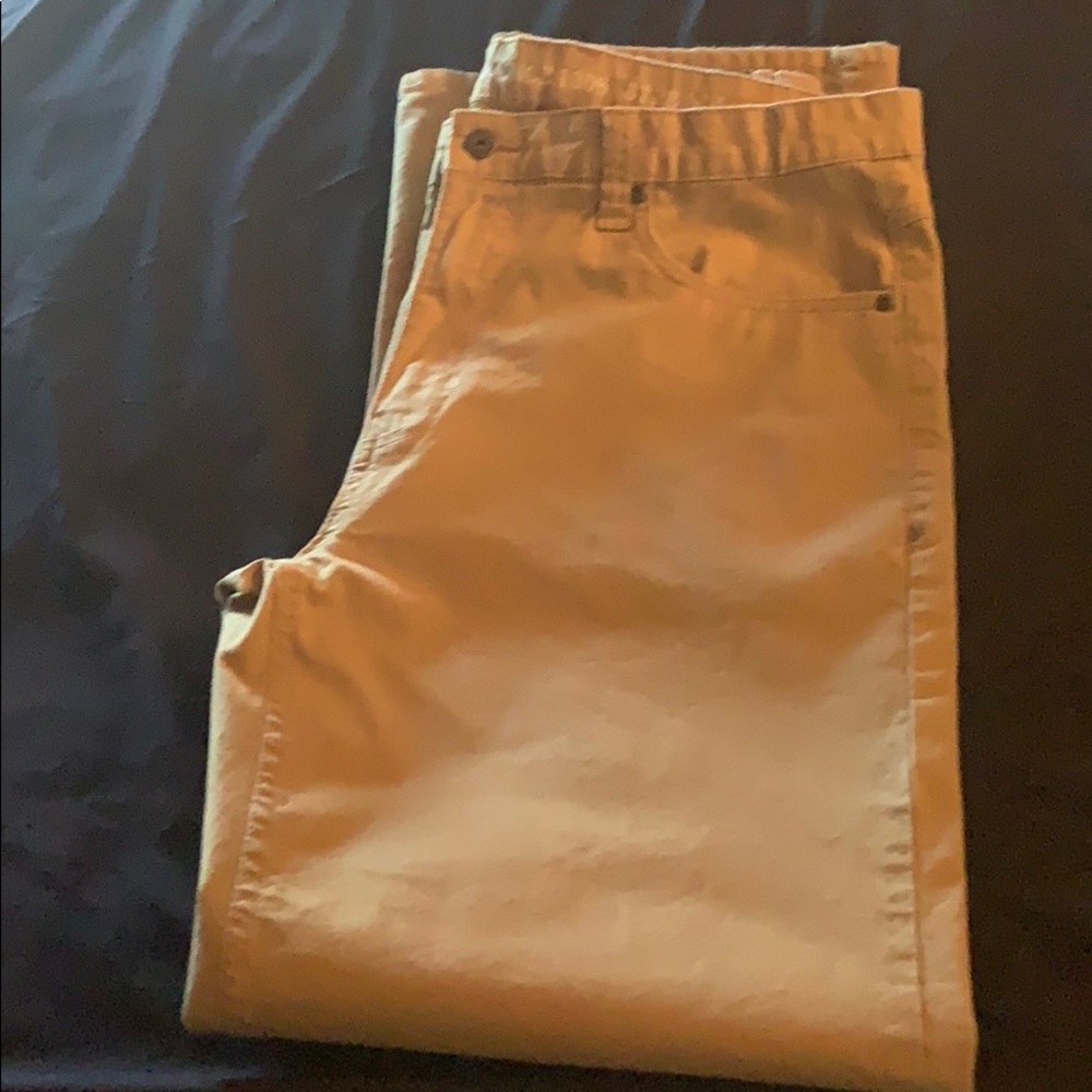 Men’s kaki Jeans 34x32 Quality Cotton